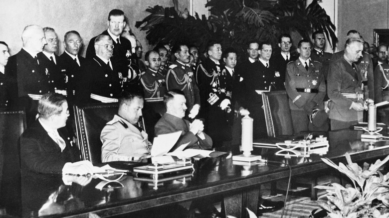 The Axis powers sign the ﻿Tripartite Pact