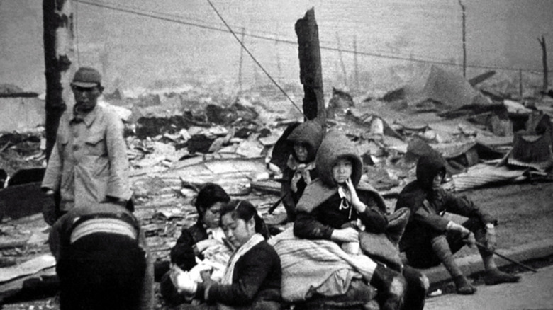 aftermath of firebombing of tokyo