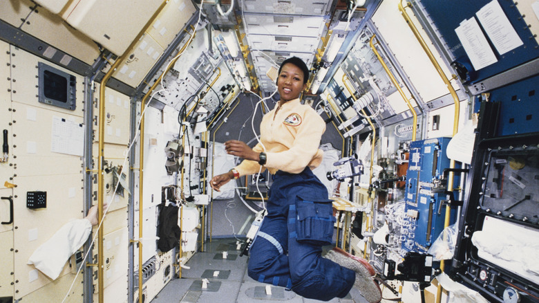 Astronaut Mae Jemison floats aboard space shuttle Endeavor, 1992