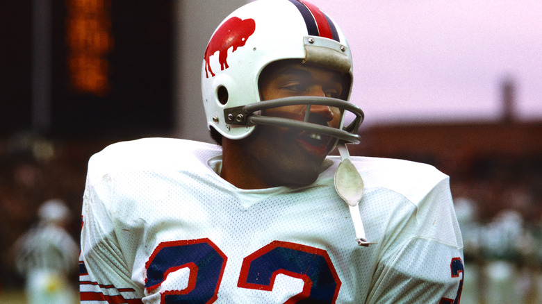 OJ Simpson reacting during game