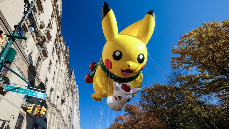 pikachu balloon