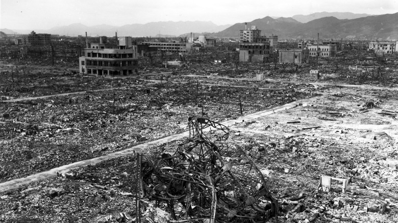 nagasaki devastated after bombing