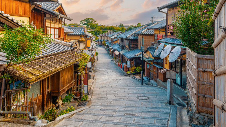 traditional street in kyoto