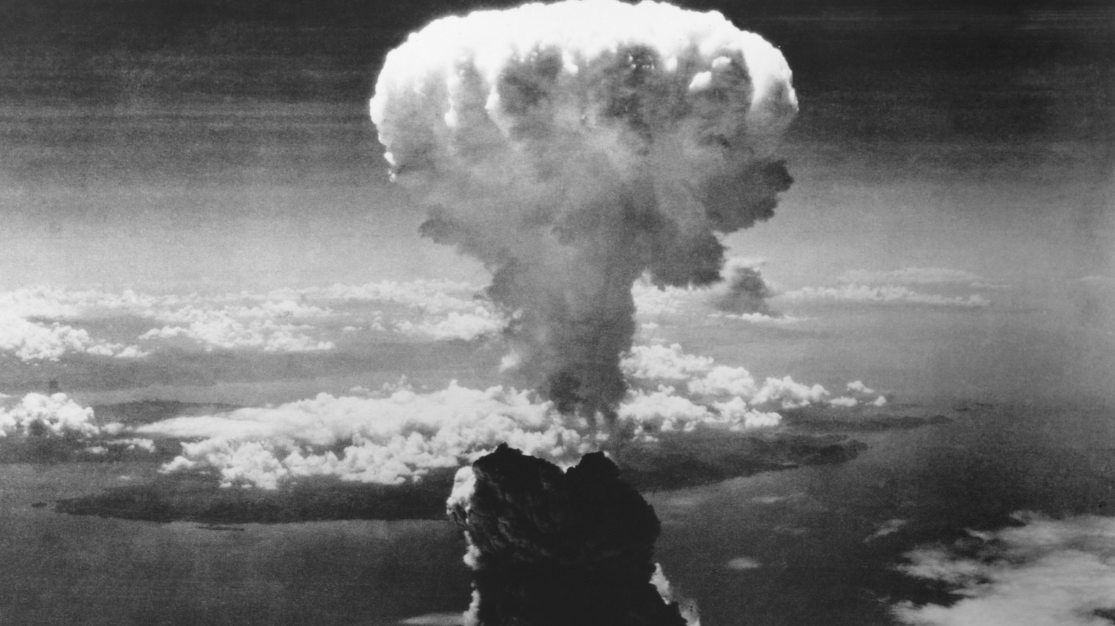 Things That Don't Make Sense About The Hiroshima And Nagasaki Bombings