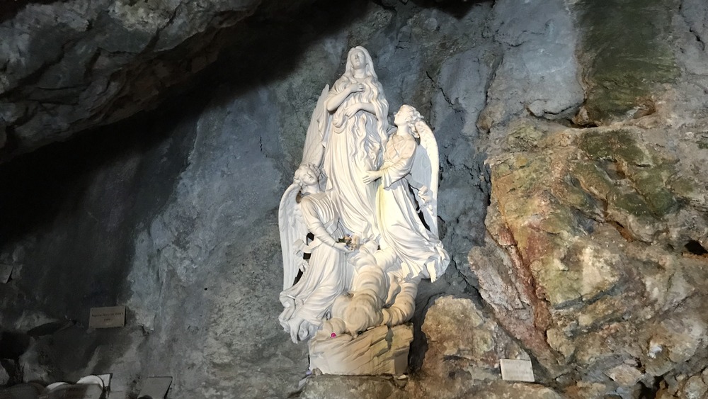 Statue of Mary Magdalene 