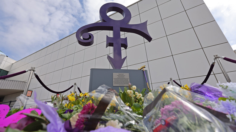 Prince memorial at Paisley Park