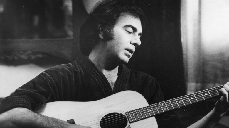 Neil Diamond plays guitar in The Jazz Singer