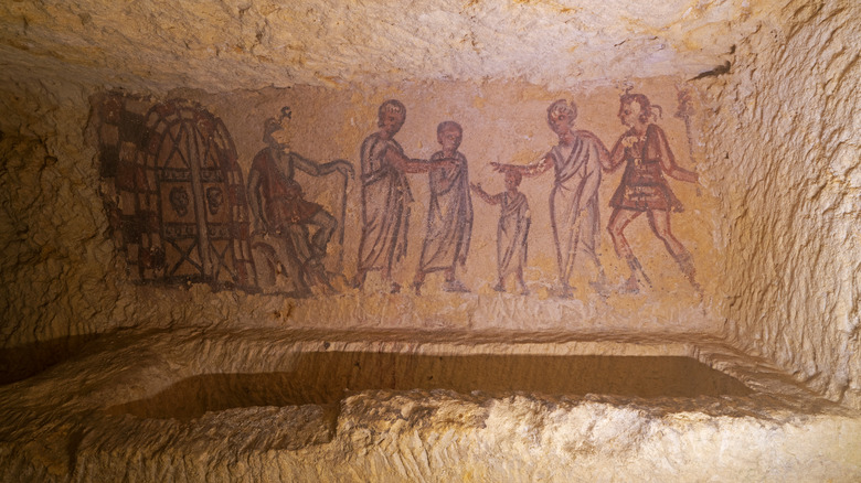 Art inside an Etruscan tomb