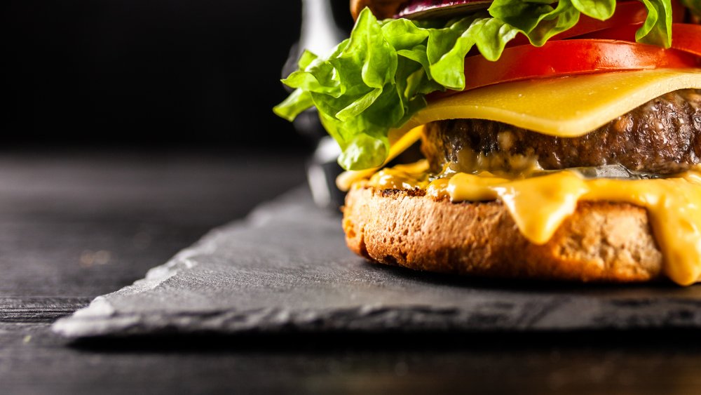 Burger, Air