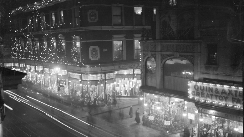 christmas lights on department stores