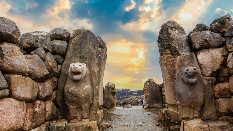 Lion Gate, Hattusas