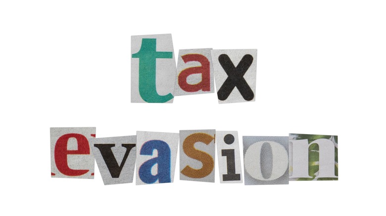 tax evasion sign 