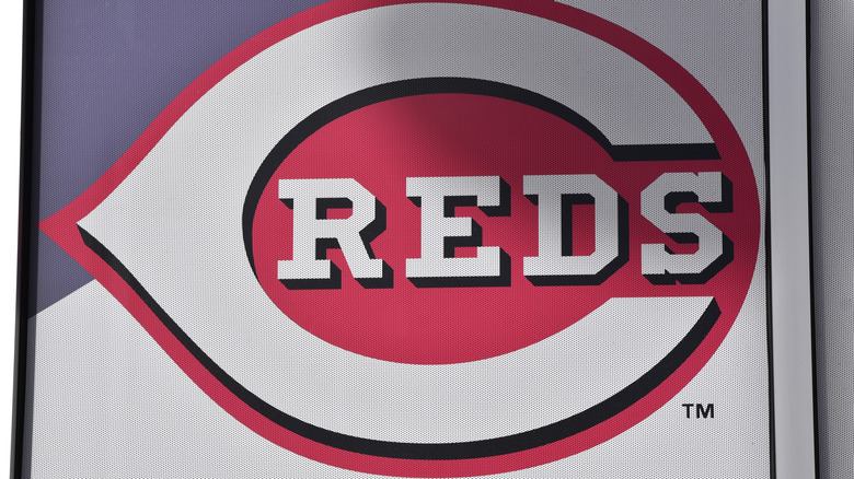 Cincinnati Reds logo