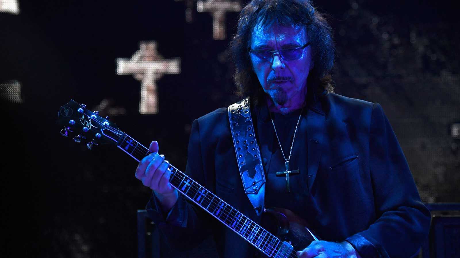 Tony iommi monkey. Tony martin black sabbath.