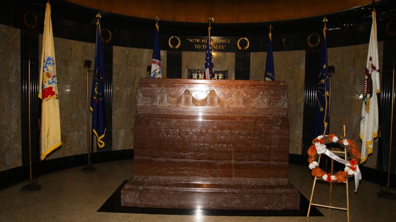 Flags surround Lincoln's grave