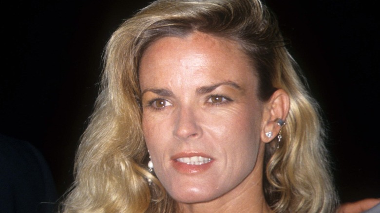  Nicole Brown Simpson with an ear cuff