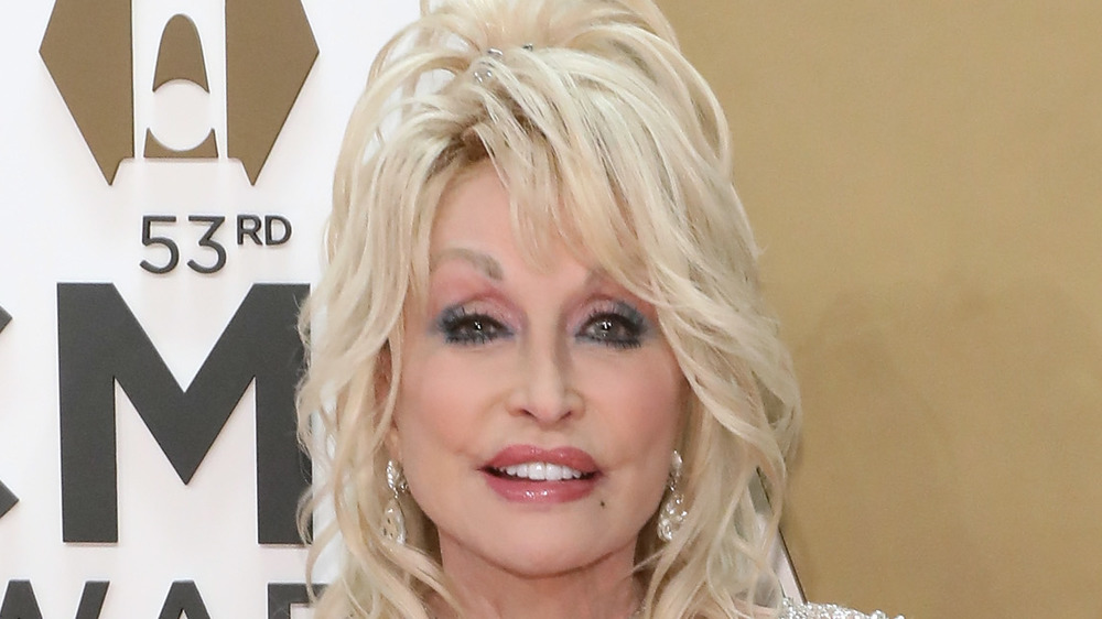 Dolly Parton smiling