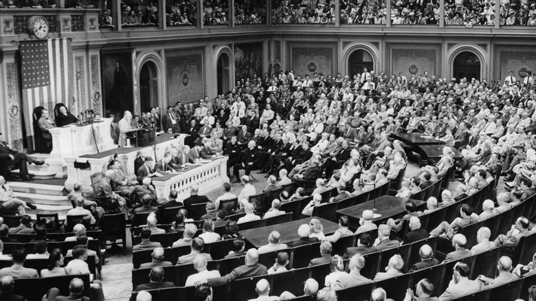 Eisenhower addresses Congress