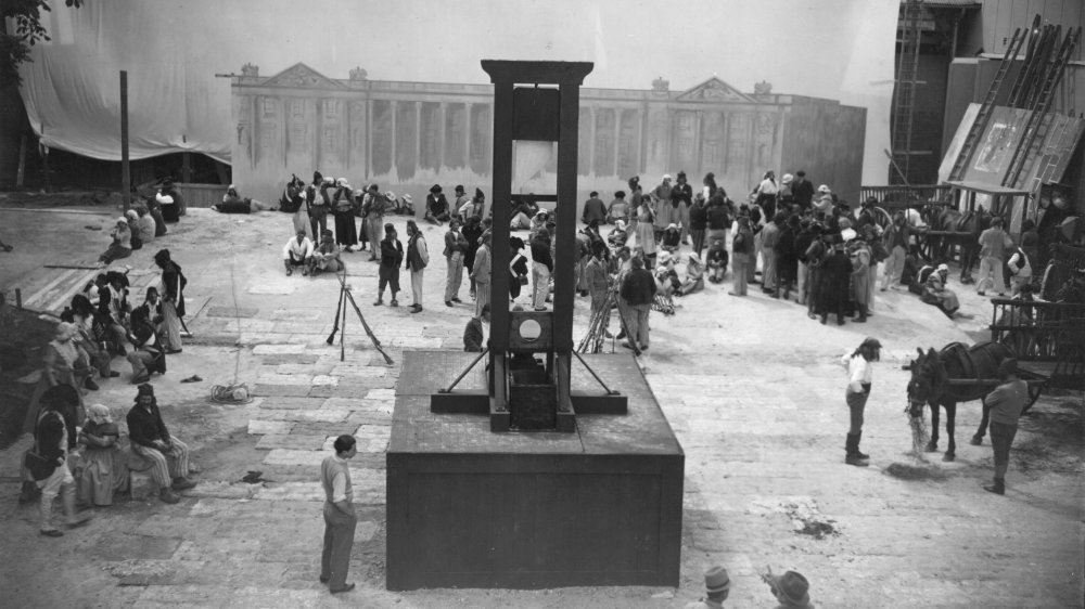 Guillotine