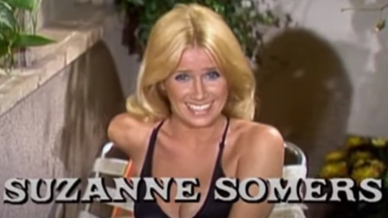 Suzanne Somers smiling