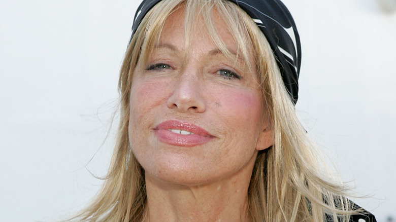 Carly Simon head scarf