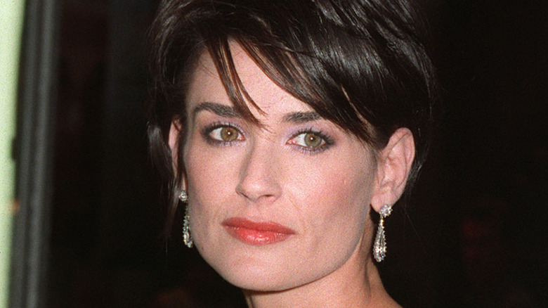 Demi Moore short hair