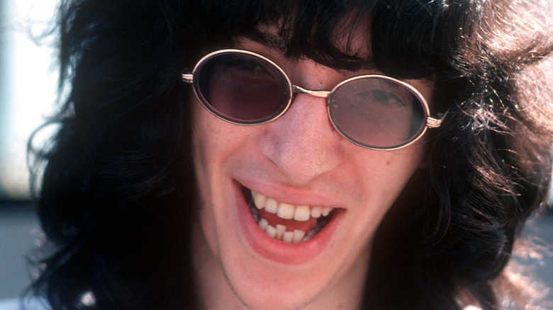 Joey Ramone sunglasses smiling