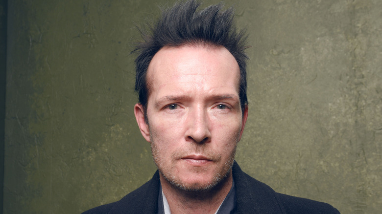 Scott Weiland looking serious