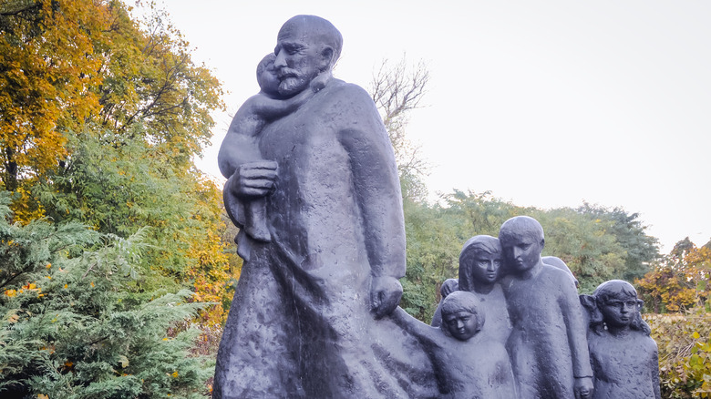 Statue of Janusz Korczak