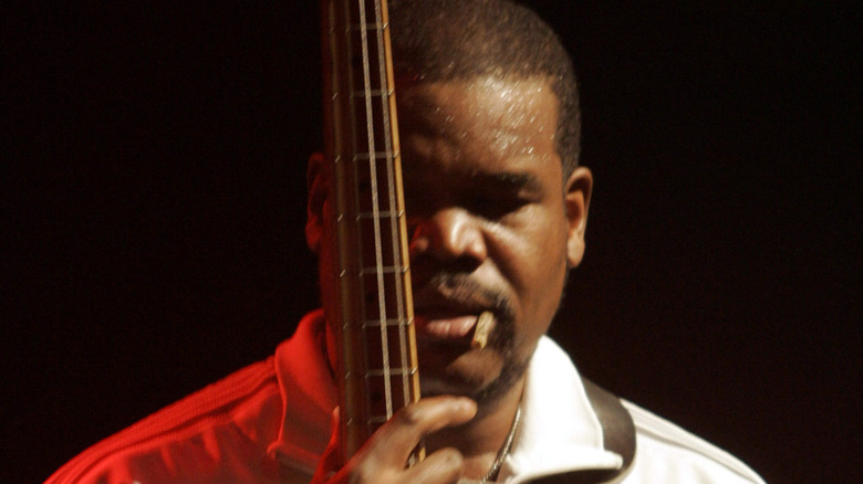 Hub of the Roots playing bass