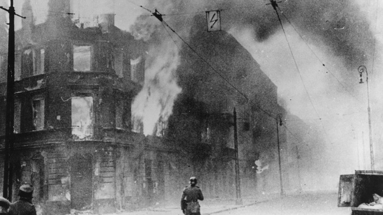 Warsaw buildings on fire in 1943