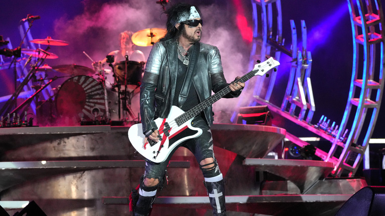 Vince Neil performing live