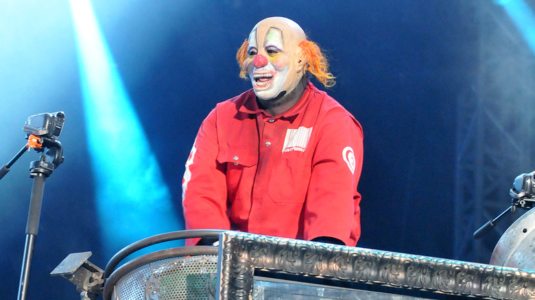 Shawn Crahan on stage