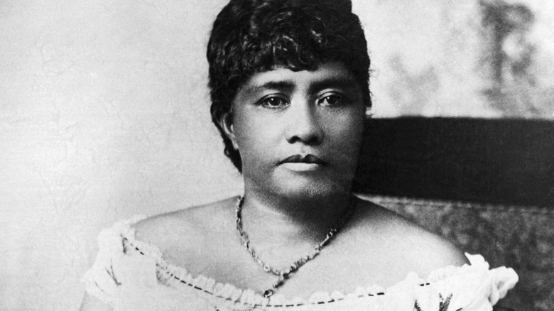 Portrait photograph of Queen Lili'uokalani