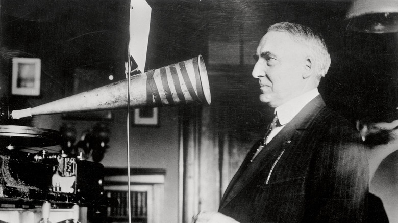 Warren Harding making a phonograph record
