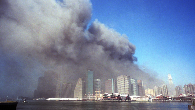 Smoke and dust surrounding Manhattan on September 11, 2001