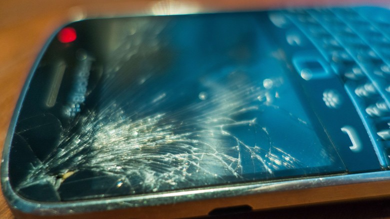 cell phone broken screen
