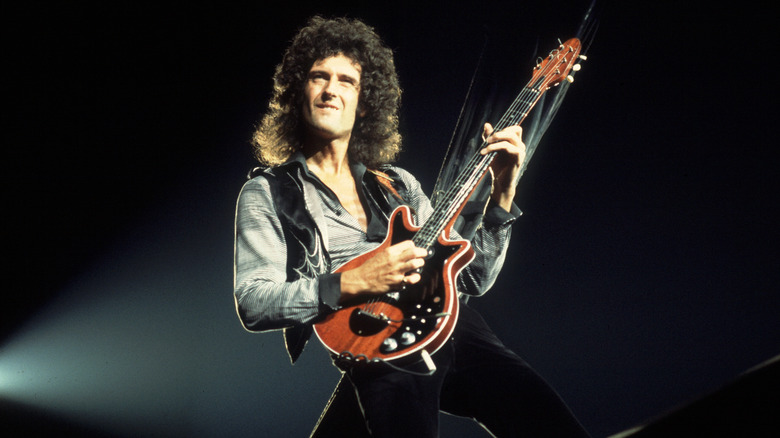 Brian May playing the Red Special onstage
