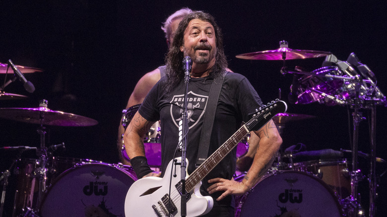 Foo Fighters playing live