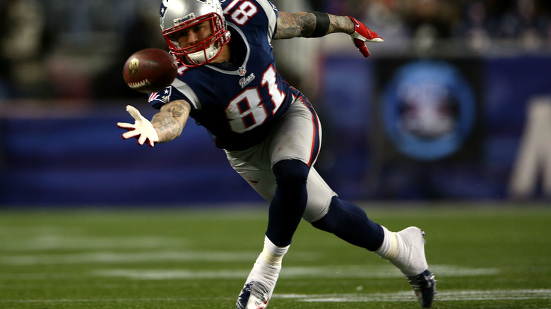aaron hernandez field patriots