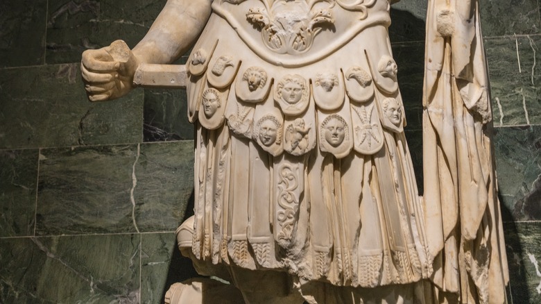 Roman Emperor Hadrian with pteruges