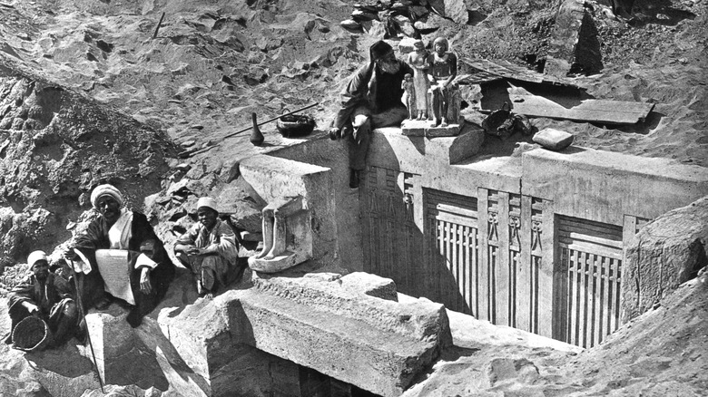 Workers taking a break on an 1800s dig site