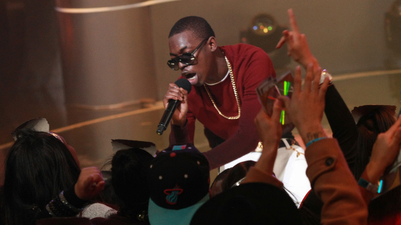 Bobby Shmurda performing 