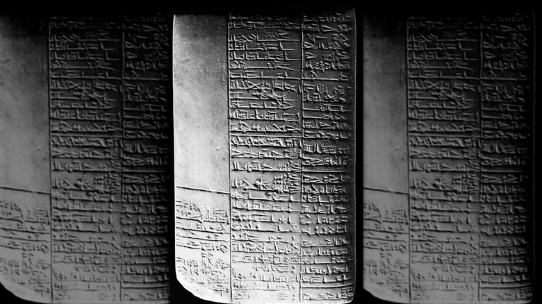 ancient mesopotamian cuneiform tablets are inscribed with ghost busting spells 1660707533 ¿Qué creían los antiguos mesopotámicos sobre los fantasmas?