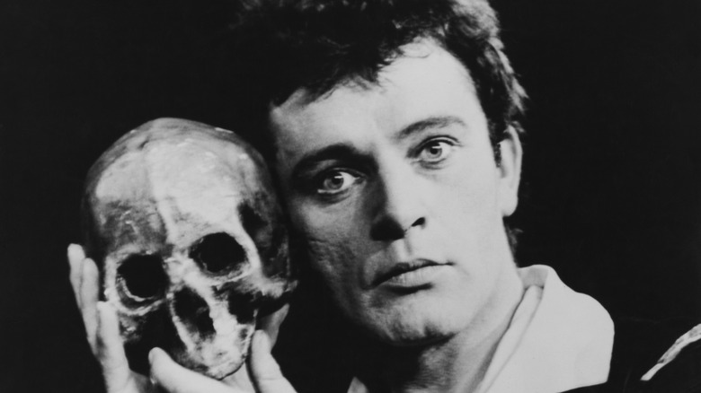 Hamlet statue