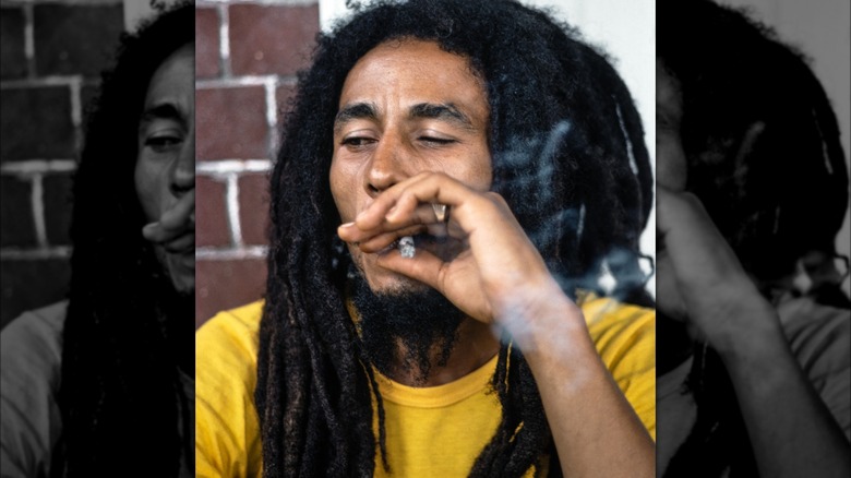 Bob Marley smoking marijuana cigar
