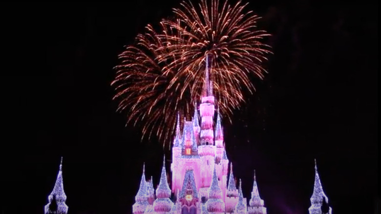 Cinderella Castle fireworks, Disney World