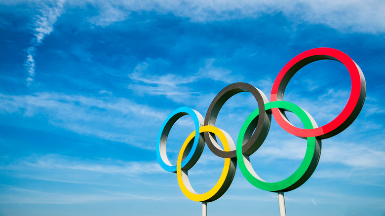 Olympic Rings Infography – Fubiz Media