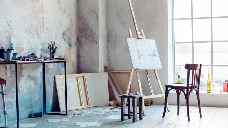 empty art studio