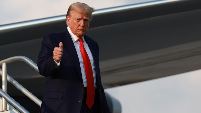 Donald Trump giving the thumbs up
